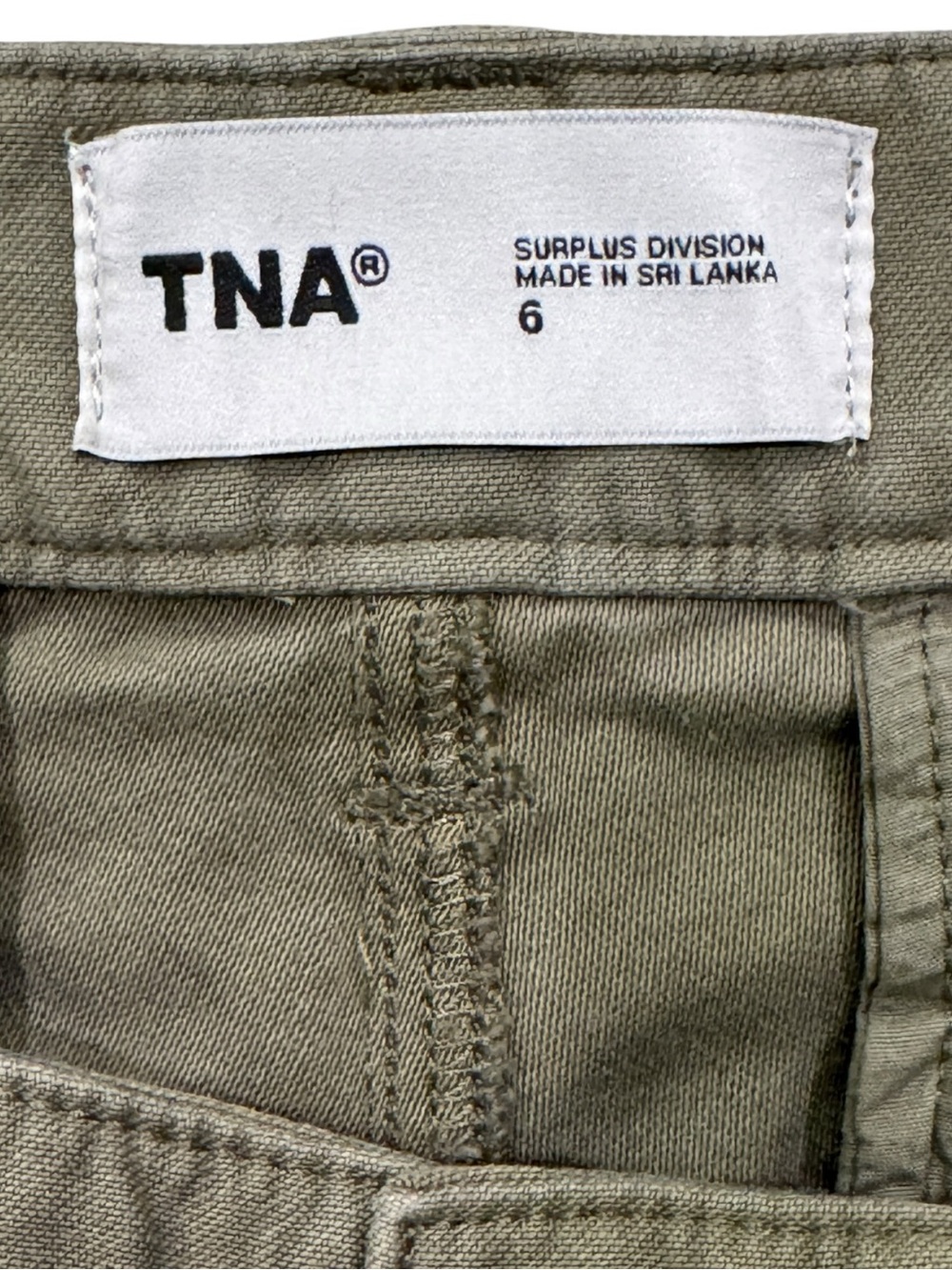 TNA Women’s Supply Cargo Pants / Utility Joggers – Olive Green – Size 6 - Picture 4 of 10